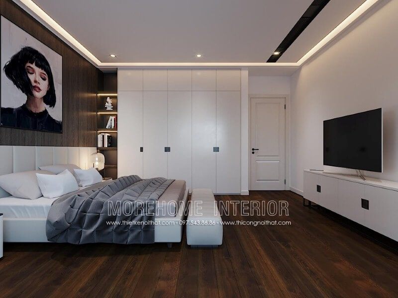 Bố trí nội thất phòng ngủ ấn tượng với tủ quần áo sơn trắng kết hợp kệ trang trí sát giường ngủ.